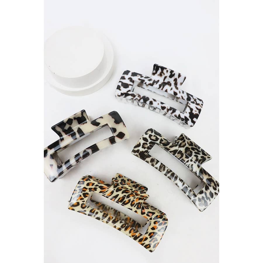 Animal print claw clip