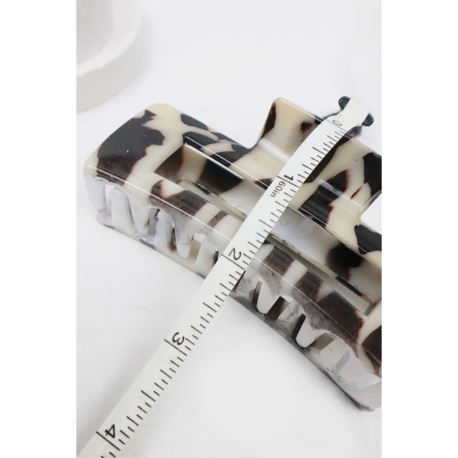 Animal print claw clip